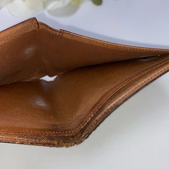 Authentic Louis Vuitton Monogram Mens Bifold Wallet - Picture 6 of 11